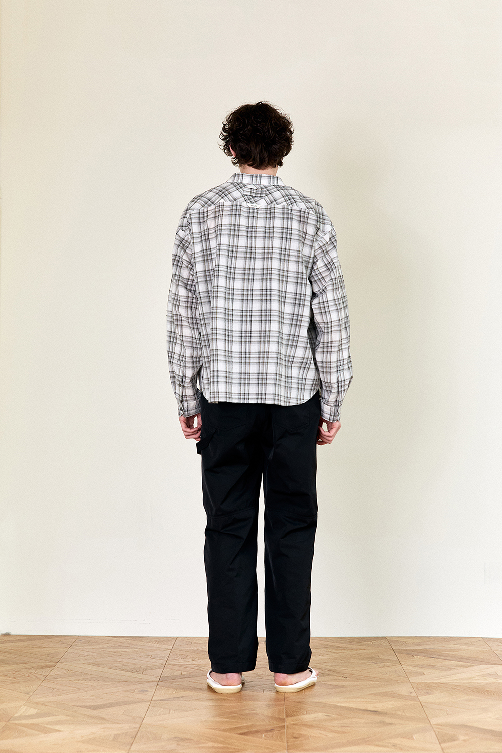 HEUTE-REGULAR COLLAR MARCO SHIRT (BLACK)│삼성물산 온라인몰 SSF Shop REGULAR COLLAR MARCO SHIRT (BLACK)