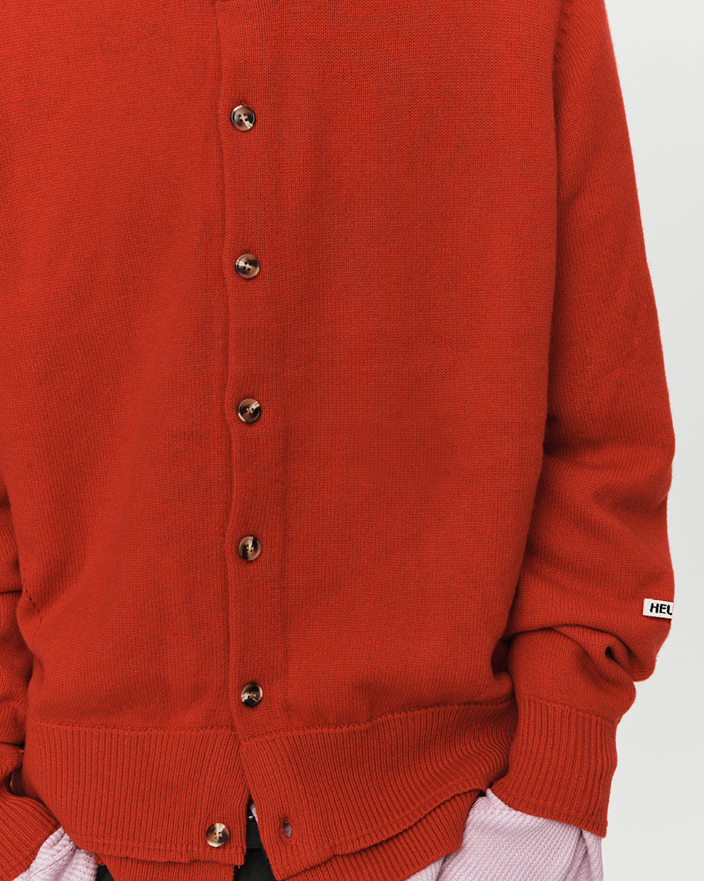 MUSINSA公式 | HEUTE DOUBLE RIB CROP KNIT CARDIGAN (RED)